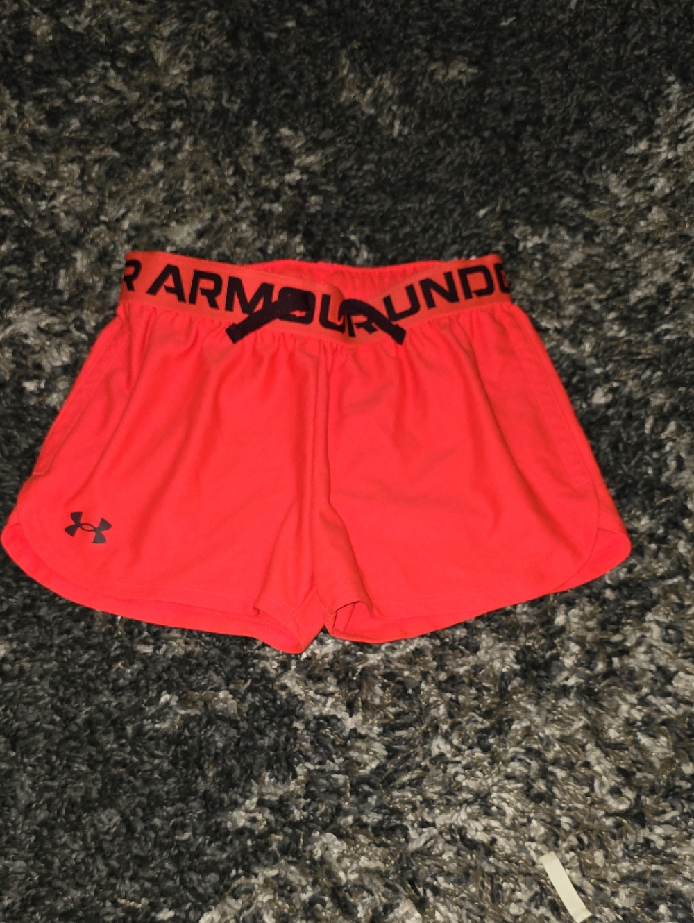 Girls UNDER ARMOUR shorts